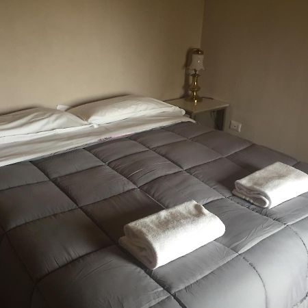 Bed and Breakfast Cascina La Castagnara Oriolo  Екстер'єр фото