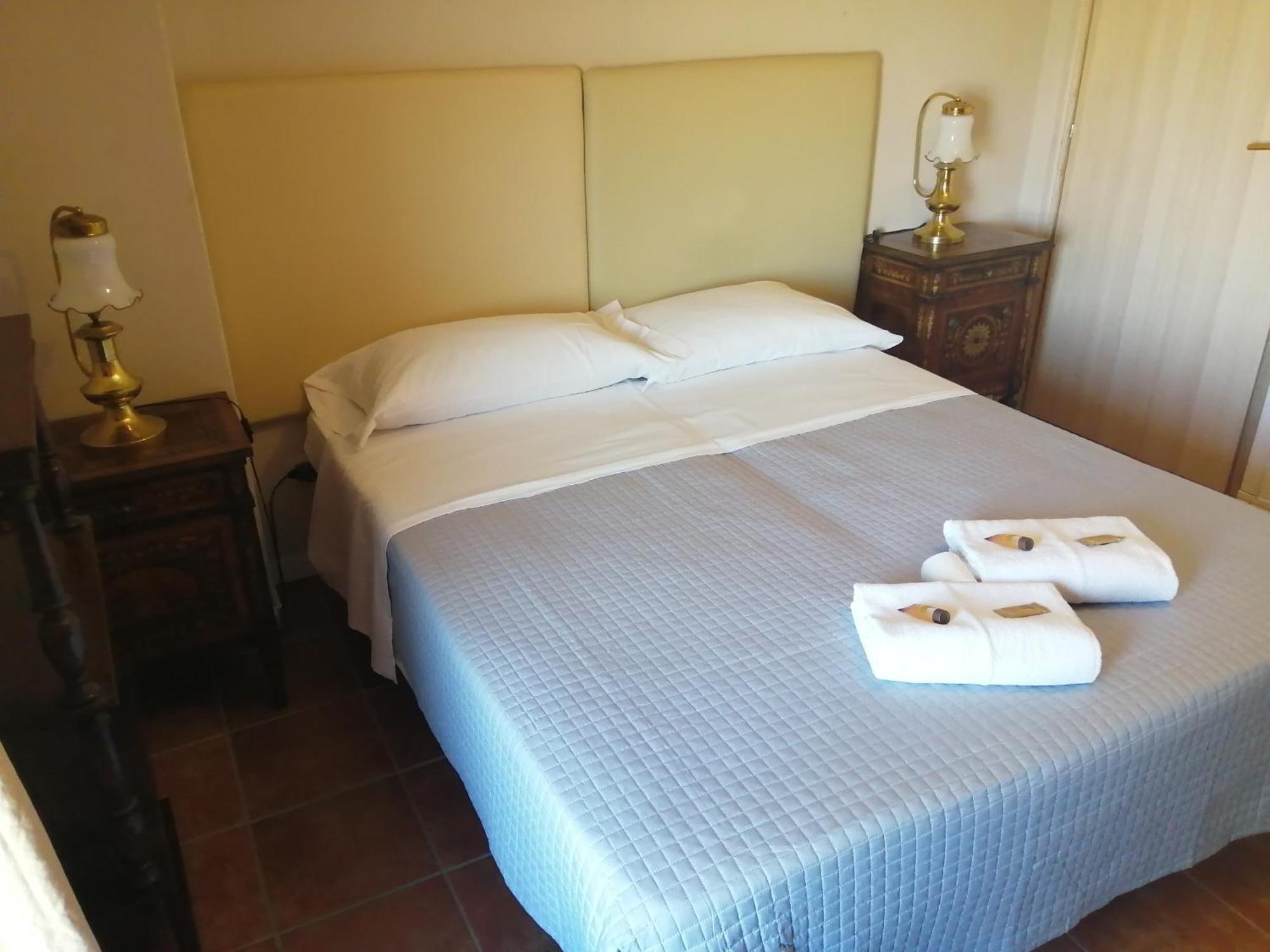 Bed and Breakfast Cascina La Castagnara Oriolo  Номер фото